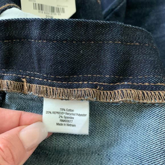 NWT St Johns Bay Women's Plus Jeans, Size 22W - Picture 10 of 16